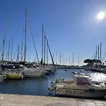 Hb Aan Zee